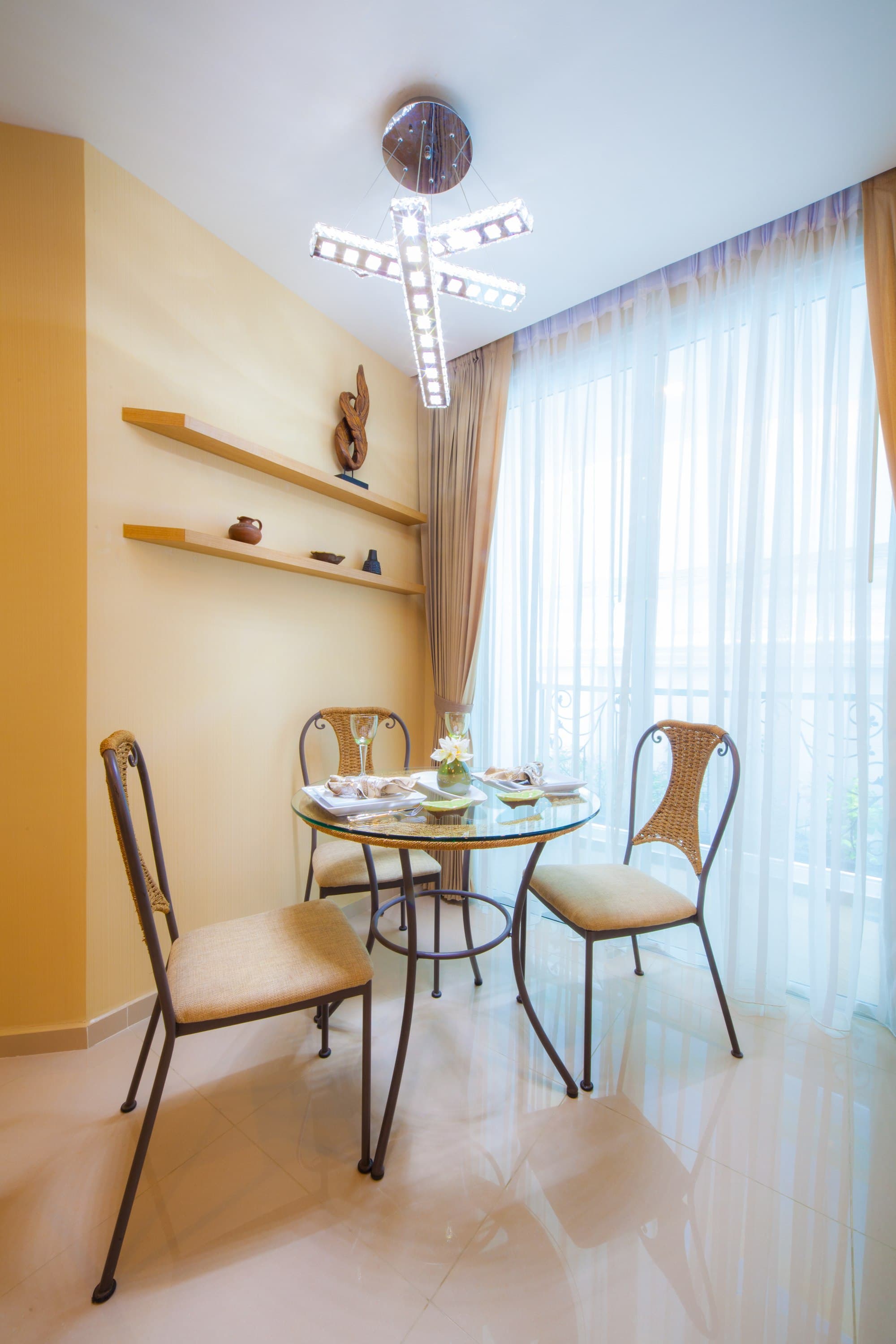 Olympus City Garden dining nook